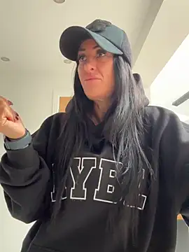 Snapshot of goddess-harper chatting on 30, 10, 2025 goddess-harper online show from 30, 10, 2025