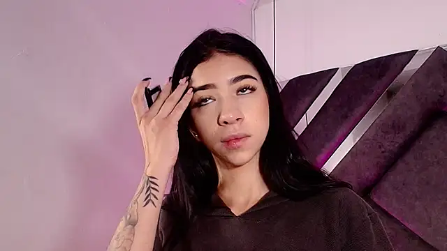 sara lopee1 online show from 29, 9, 2025