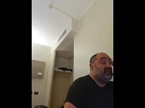 fuocovivo4 online show from 10, 3, 2026