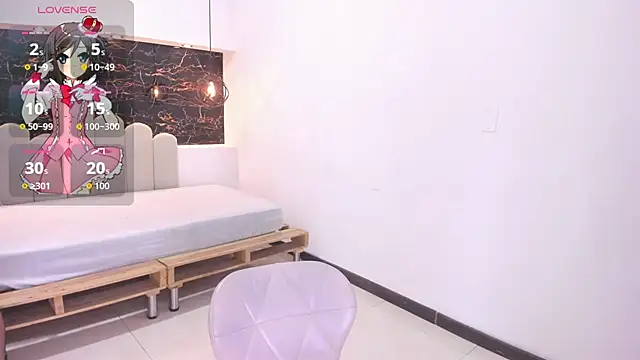 Annyrosee online show from 8, 9, 2025