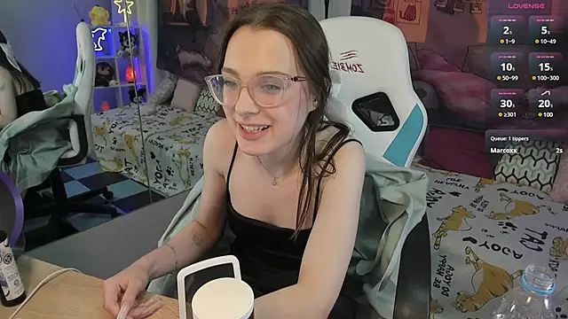 kaisajenner online show from 10, 2, 2025