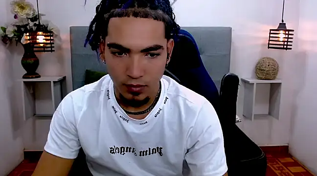 Snapshot of LihanJor_23 chatting on 18, 3, 2025 LihanJor 23 online show from 18, 3, 2025