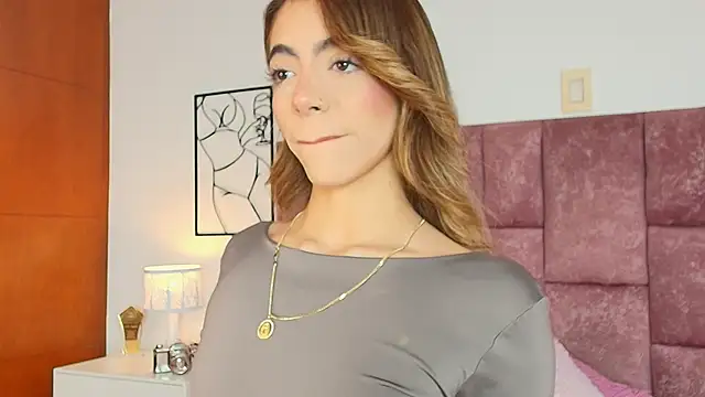 Snapshot of Violetta_Ficher chatting on 12, 7, 2026 Violetta Ficher online show from 12, 7, 2026