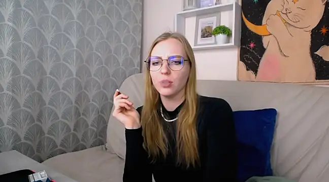 VeronicaAndersen online show from 18, 3, 2025