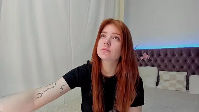 Ella Mayers online show from 22, 3, 2025