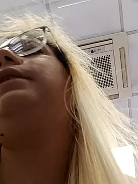 Mia RainX online show from 14, 5, 2026