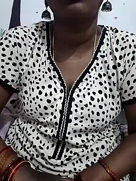 Snapshot of Tamil_Meera12 chatting on 19, 1, 2026 Tamil Meera12 online show from 19, 1, 2026