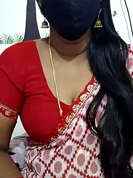 Snapshot of Tamil_Meera12 chatting on 5, 2, 2026 Tamil Meera12 online show from 5, 2, 2026