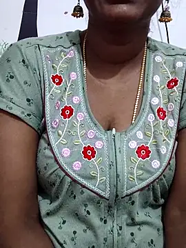 Snapshot of Tamil_Meera12 chatting on 6, 2, 2026 Tamil Meera12 online show from 6, 2, 2026