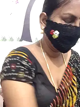 Snapshot of Tamil_Meera12 chatting on 16, 5, 2026 Tamil Meera12 online show from 16, 5, 2026