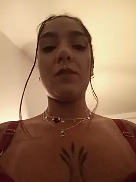 Pantaneirasexy online show from 23, 6, 2026