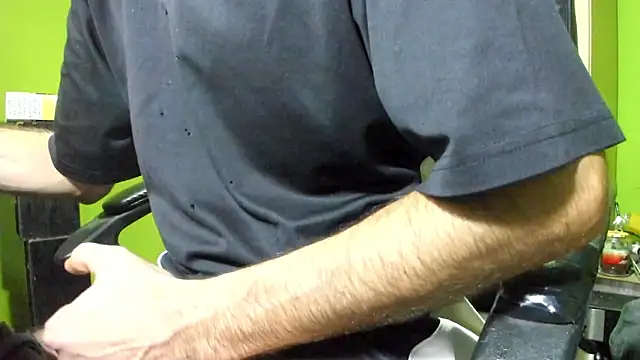 BigCumShoot online show from 5, 2, 2026