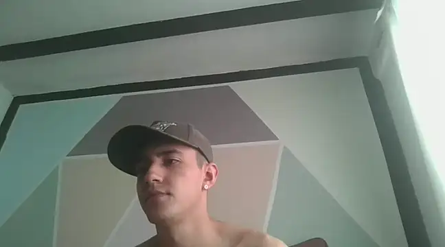 Snapshot of daimon_king05 chatting on 31, 1, 2025 daimon king05 online show from 31, 1, 2025