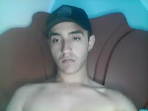 Snapshot of daimon_king05 chatting on 5, 2, 2025 daimon king05 online show from 5, 2, 2025