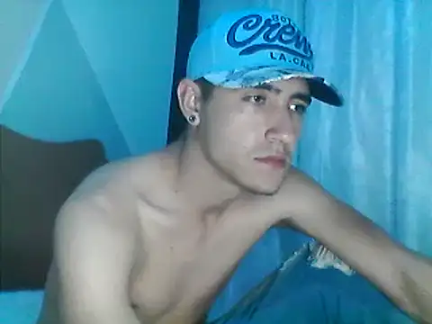 Snapshot of daimon_king05 chatting on 21, 2, 2025 daimon king05 online show from 21, 2, 2025