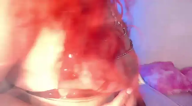 EstefyTabbo online show from 10, 2, 2025