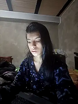 Ariell Kieran online show from 11, 10, 2025