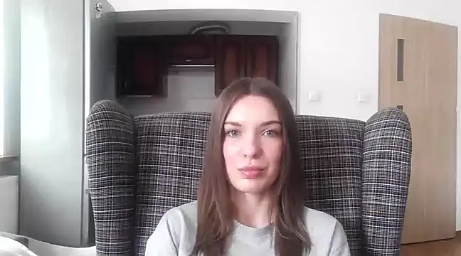 aurora lust online show from 28, 2, 2025