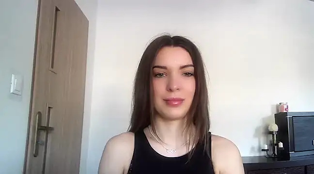 aurora lust online show from 19, 3, 2025