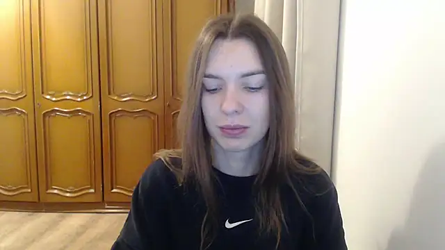 aurora lust online show from 3, 12, 2025