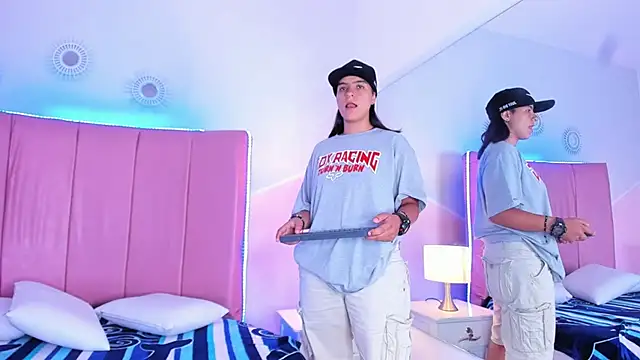 Liiam smith  online show from 23, 9, 2025