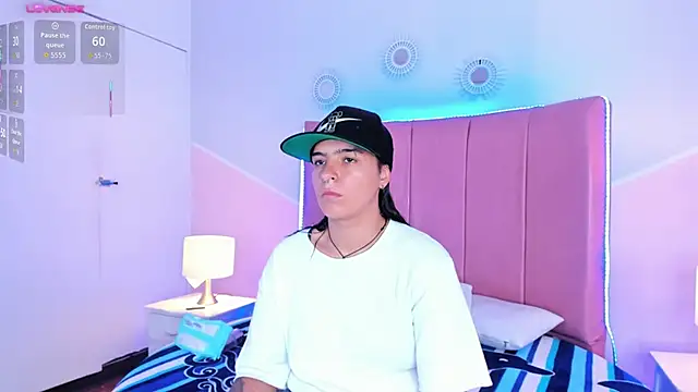 Liiam smith  online show from 25, 9, 2025