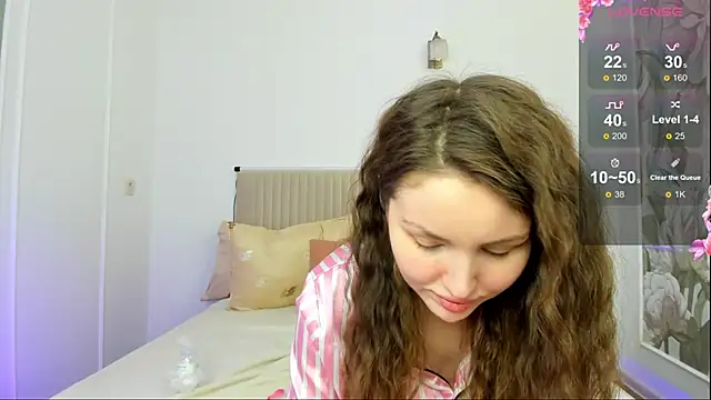 Snapshot of Lora_Rosee chatting on 11, 2, 2025 Lora Rosee online show from 11, 2, 2025