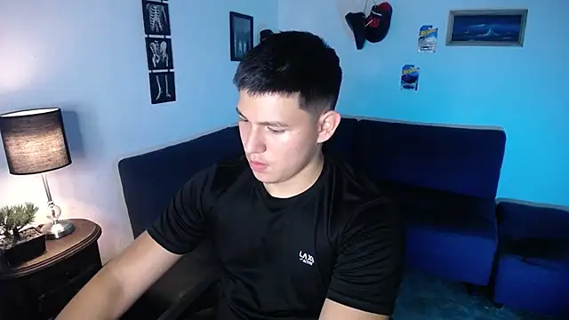 JamesCr  online show from 8, 4, 2026