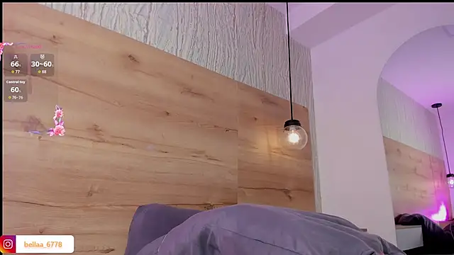 Snapshot of bella_lovers_ chatting on 21, 12, 2025 bella lovers online show from 21, 12, 2025