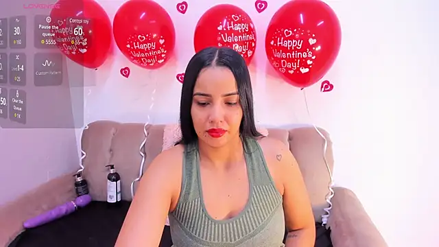 Snapshot of Violetta_0 chatting on 15, 2, 2025 Violetta 0 online show from 15, 2, 2025