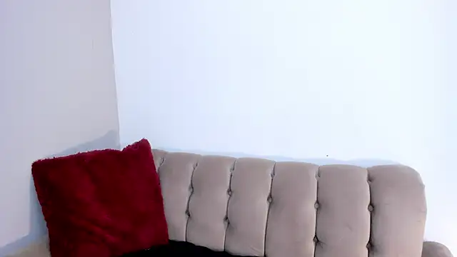 Snapshot of Violetta_0 chatting on 5, 3, 2025 Violetta 0 online show from 5, 3, 2025