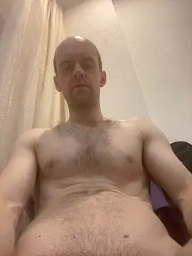 LynnAhNight online show from 14, 11, 2025