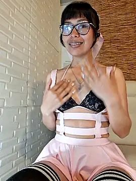 Luna 7 777 online show from 23, 3, 2025