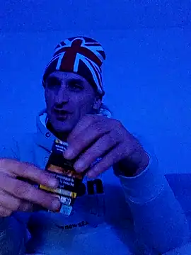 ANGELSANTAMARIA- online show from 2, 12, 2025