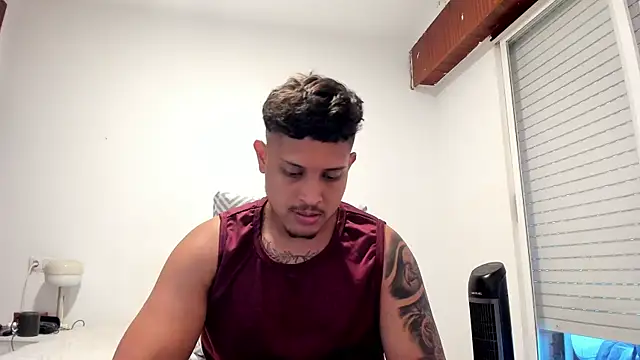 Snapshot of JohanSmith chatting on 12, 6, 2026 JohanSmith online show from 12, 6, 2026