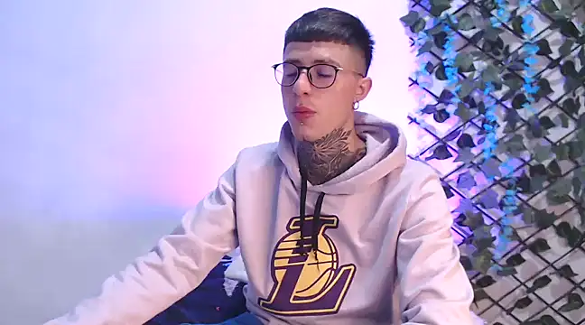 7 Saturno 7 online show from 5, 3, 2025