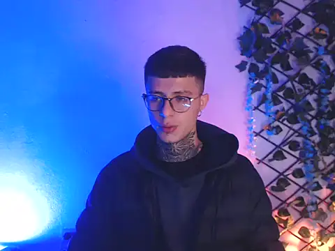 7 Saturno 7 online show from 7, 3, 2025