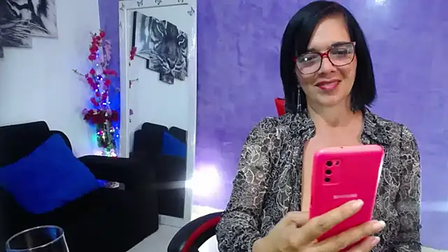 sarasmith3 online show from 19, 10, 2025