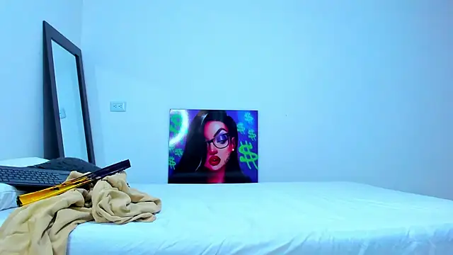 Snapshot of andrea_cherryy chatting on 19, 9, 2025 andrea cherryy online show from 19, 9, 2025