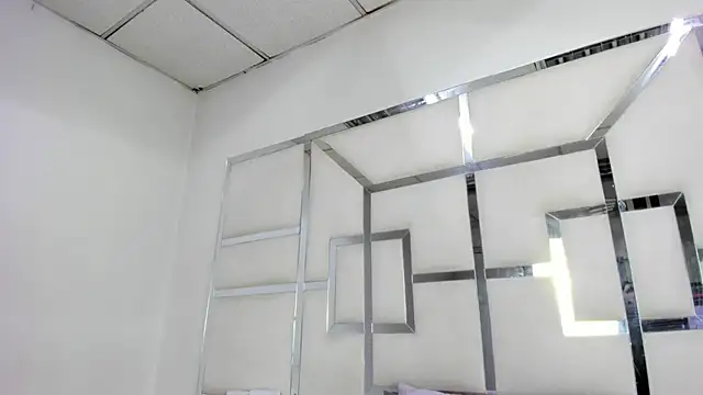 Snapshot of ZoeWan69 chatting on 29, 4, 2026 ZoeWan69 online show from 29, 4, 2026