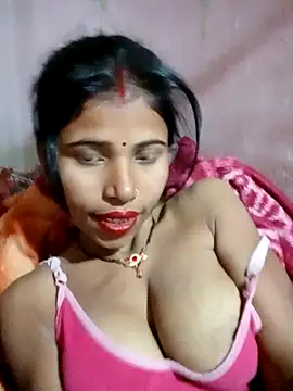 Snapshot of Miss_triha chatting on 22, 2, 2025 Miss triha online show from 22, 2, 2025