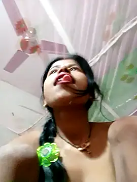 Snapshot of Miss_triha chatting on 11, 3, 2025 Miss triha online show from 11, 3, 2025