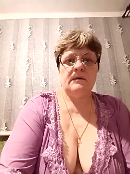 Snapshot of ElzaJewel chatting on 20, 4, 2026 ElzaJewel online show from 20, 4, 2026
