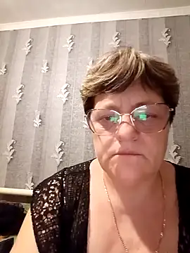 Snapshot of ElzaJewel chatting on 21, 4, 2026 ElzaJewel online show from 21, 4, 2026