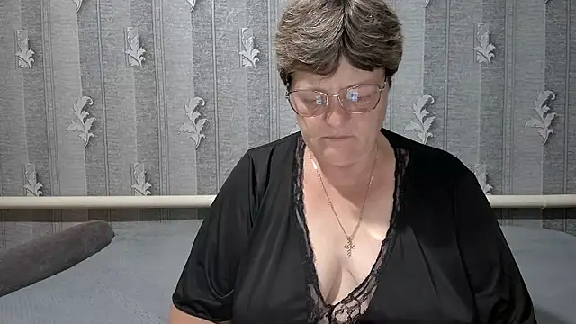 Snapshot of ElzaJewel chatting on 6, 6, 2026 ElzaJewel online show from 6, 6, 2026