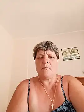 Snapshot of ElzaJewel chatting on 26, 6, 2026 ElzaJewel online show from 26, 6, 2026