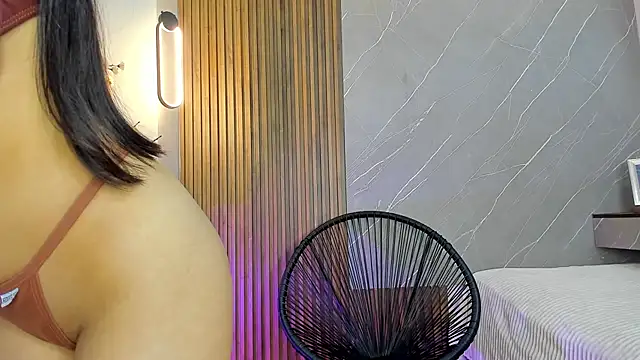 ariana jhonson1 online show from 17, 2, 2025