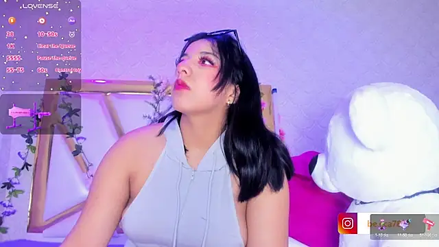 BeccaMathew online show from 27, 9, 2025