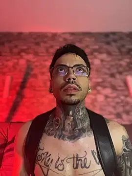 Walker Thomas1 online show from 1, 3, 2026