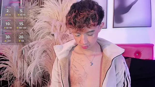 Snapshot of Allen_Starck chatting on 19, 11, 2025 Allen Starck online show from 19, 11, 2025